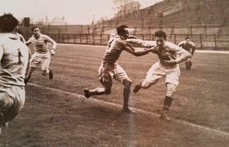 Barry Holmes enfrentando a Harlequins Foto: Tim Holmes
