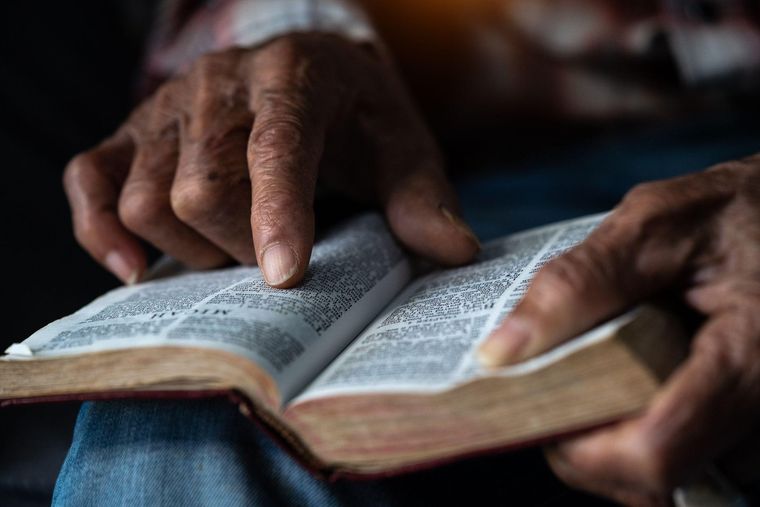 Expertos aseguran que la Biblia se utilizó para promover la idea de que &quot;Dios apoyaba la esclavitud&quot;.