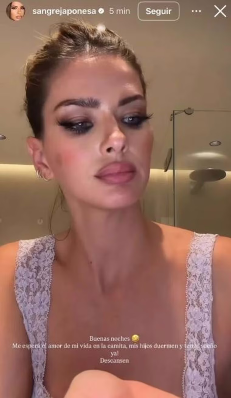 El palito que la China le tiró a su haters tras el posteo. El palito que la China le tiró a su haters tras el posteo.