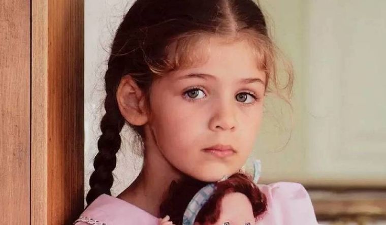 Isabella Damla Güvenilir, la niña de Elif, fue descubierta cuando tenía 5 años.