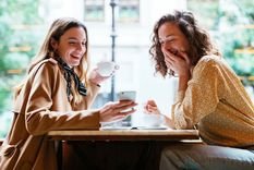 Hablar y no escuchar.