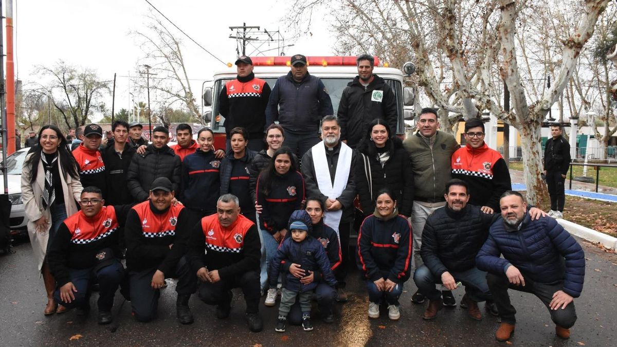 El Municipio de Santa Rosa adquirió una unidad autobomba para combatir incendios