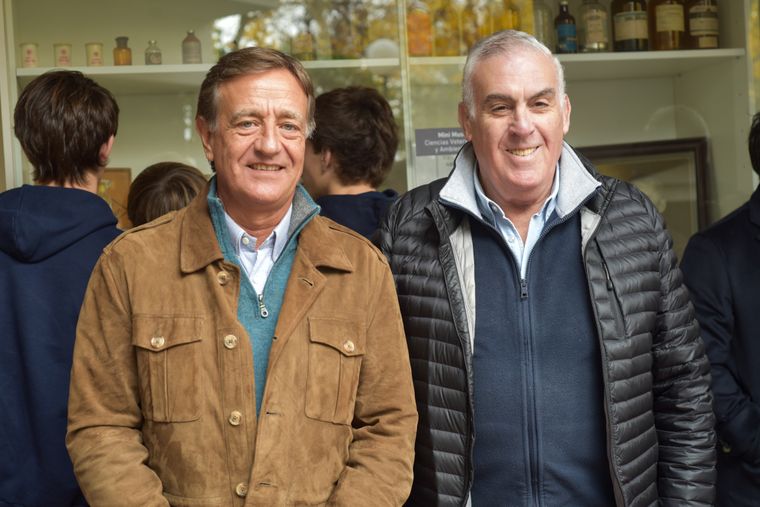 El legislador nacional Rodolfo Suarez y el Dr. Carlos De Casas. El legislador nacional Rodolfo Suarez y el Dr. Carlos De Casas.