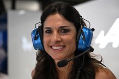 Gabriela Sabatini, embajadora de Renault en Argentina, se mostró junto a Franco Colapinto en el GP de España