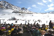 Los precios de cuánto sale comer en Las Leñas, en la nota.