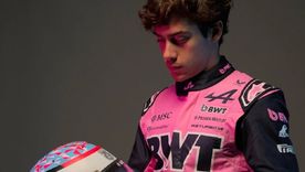 Colapinto intentará cambiar la historia de los pilotos argentinos en Australia.