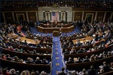 la camara de representantes de estados unidos aprueba destinar a ucrania us$13.600 millones