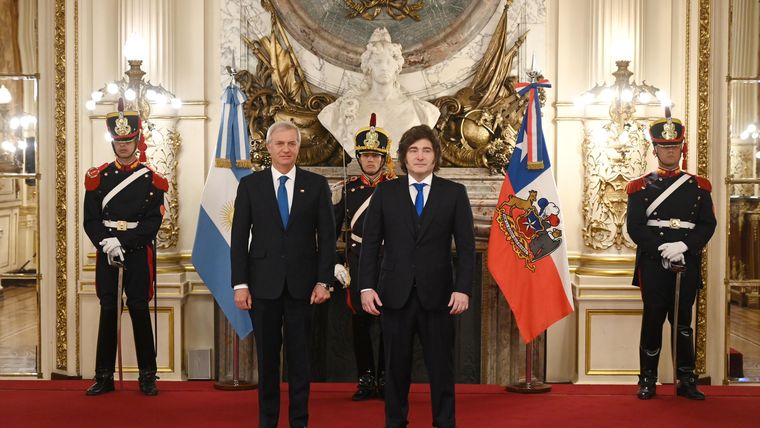 Milei con Kast en el Salón Blanco de la Casa Rosada