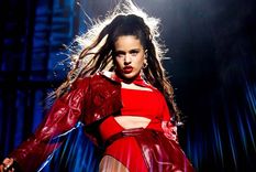 Foto: https://es.rollingstone.com/rosalia-se-desnuda-para-la-portada-de-motomami/