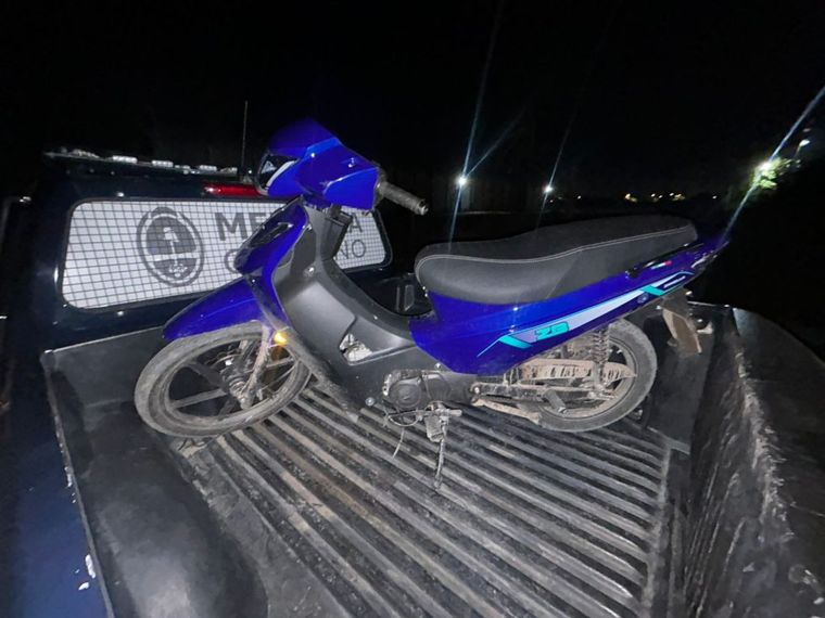 La motocicleta recuperada tras la persecución en Maipú