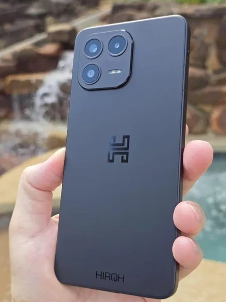 El sistema e/OS elimina cualquier vínculo con Google y prioriza la privacidad del usuario. El sistema e/OS elimina cualquier vínculo con Google y prioriza la privacidad del usuario.