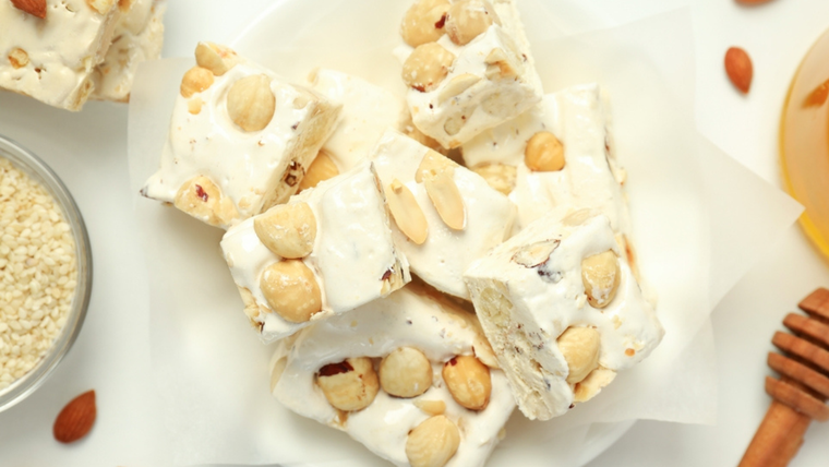 Mesa dulce asegurada: receta de turrón de maní.