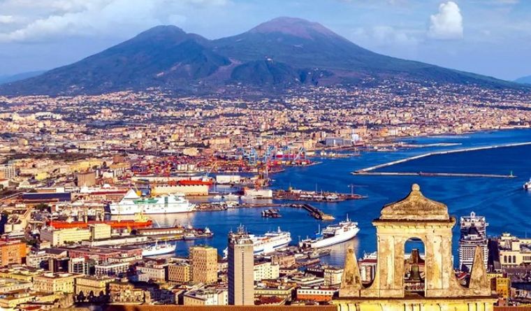 Napolés sufrió un terremoto. Foto: Italia.it