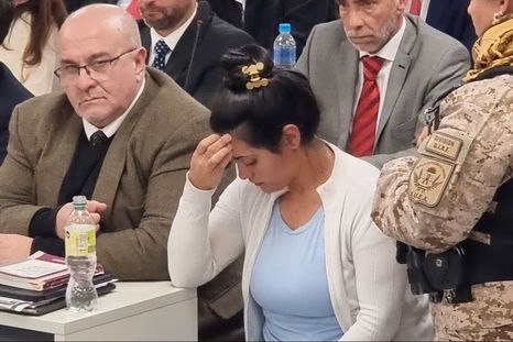 La emotiva carta de un juez que condenó a la enfermera Brenda Agüero por la muerte de cinco bebés. Foto: Emmanuel Cuestas - El Doce La emotiva carta de un juez que condenó a la enfermera Brenda Agüero por la muerte de cinco bebés. Foto: Emmanuel Cuestas - El Doce