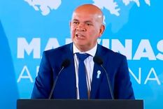 un diputado ninguneo a alberto fernandez y reavivo la interna del frente de todos un diputado ninguneo a alberto fernandez y reavivo la interna del frente de todos