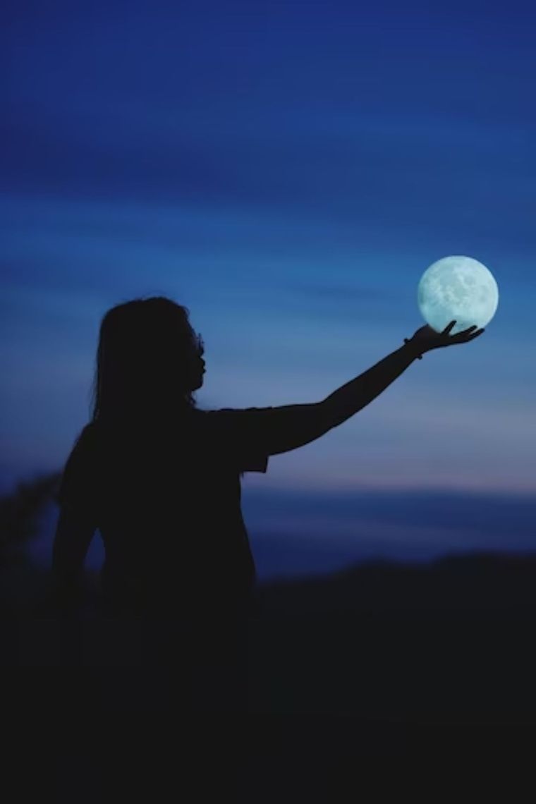 Estos signos son los que más podrán sentir el impacto de la Luna llena en Capricornio Foto: Freepik