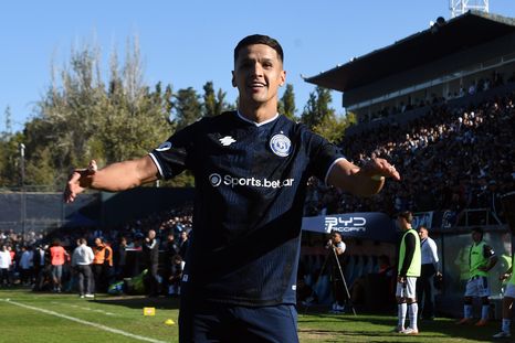 Arce, leyenda en el Azul. Arce, leyenda en el Azul.