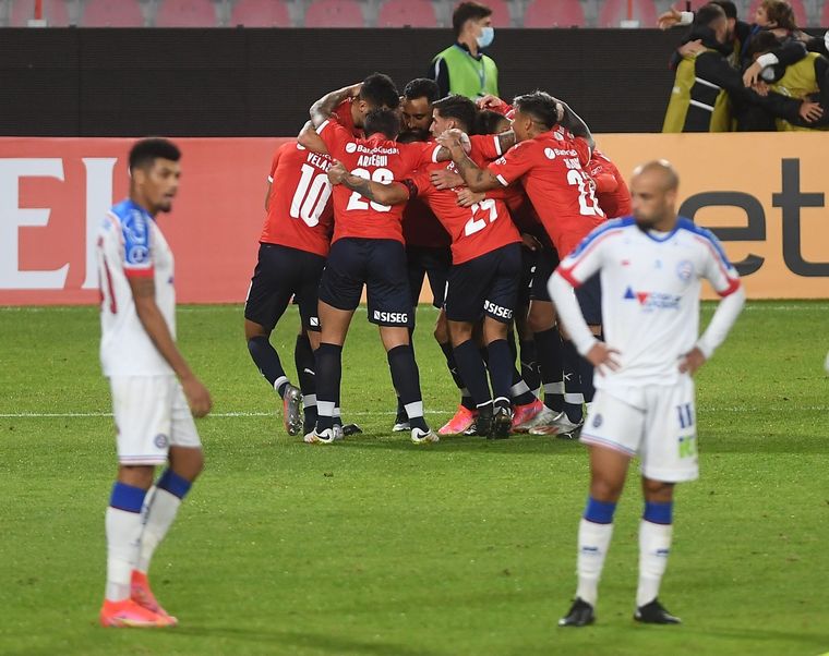 El Rojo visita a Santos en Brasil Foto: Télam
