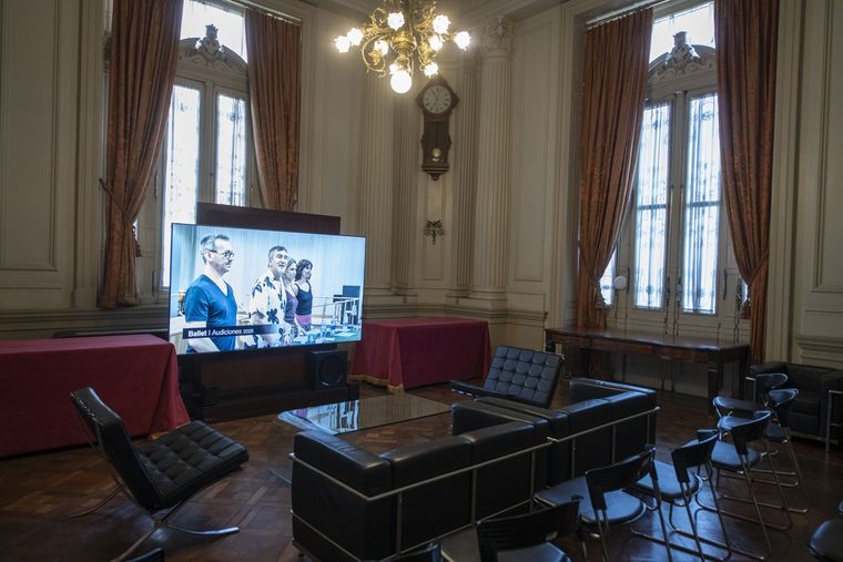 La tecnología de Samsung llega al Teatro Colón en un acuerdo histórico para Argentina. La tecnología de Samsung llega al Teatro Colón en un acuerdo histórico para Argentina.