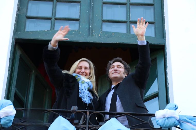 Javier y Karina Milei buscan ganar mayor influencia en el interior del país. Foto: Presidencia