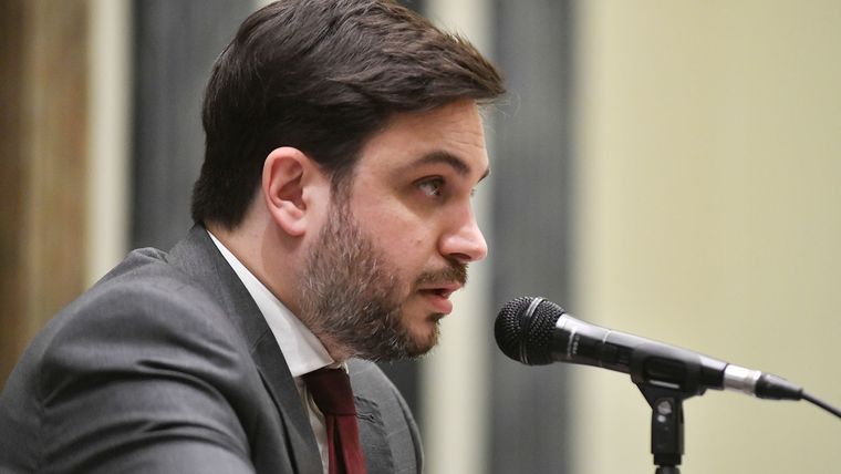 Marra apuntó contra Giuliano por la quita de subsidios opcional a las tarifas de transportes Foto: NA