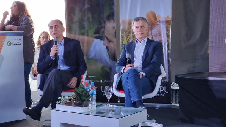 Mauricio Macri habló en Rosario y aseguró que Juntos por el Cambio será Gobierno en 2023. Foto: Twitter @arielviano