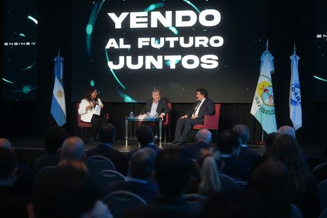 El mercado automotor se reconfigura en Argentina de la mano del crédito, el sobre stock y la competencia. El mercado automotor se reconfigura en Argentina de la mano del crédito, el sobre stock y la competencia.