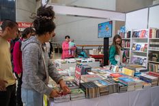 como sigue este sabado el cronograma de la feria del libro mendoza 2022