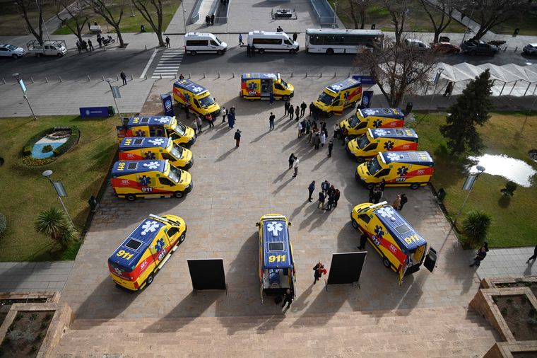 Las ambulancias desde el aire. Las ambulancias desde el aire.