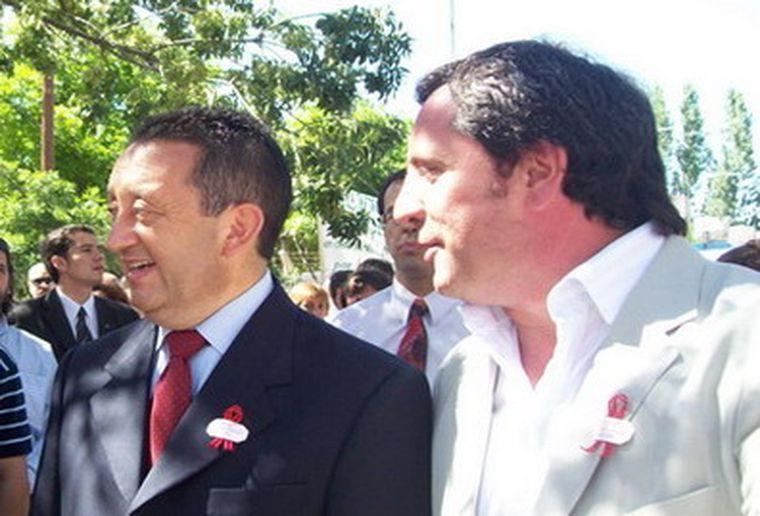 El gobernador y su gabinete se reunieron en San Carlos. Foto: MDZ