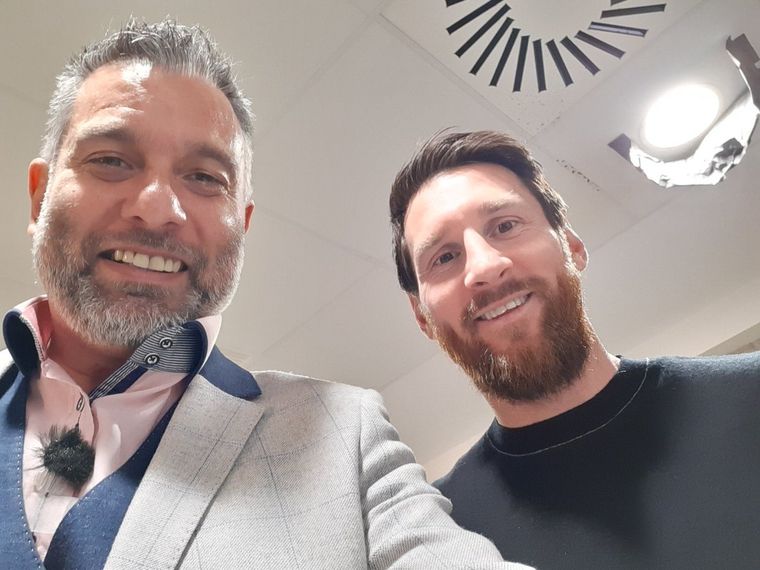 Guillem Balagué con Lionel Messi. Foto: Twitter