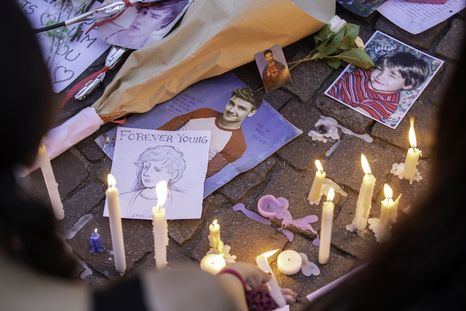 Este miércoles al mediodía, el cuerpo del ex One Direction Liam Payne comenzó el viaje de repatriación a su país. Foto: NA Este miércoles al mediodía, el cuerpo del ex One Direction Liam Payne comenzó el viaje de repatriación a su país. Foto: NA