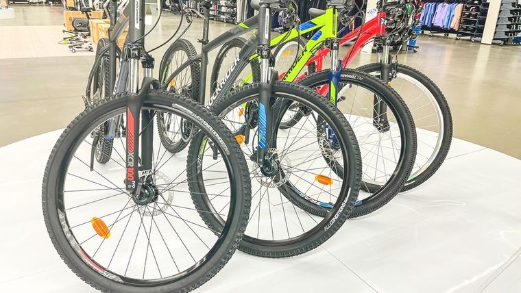 ARCA rematará bicicletas nuevas a precios base desde 60 mil pesos. Foto: Shutterstock ARCA rematará bicicletas nuevas a precios base desde 60 mil pesos. Foto: Shutterstock