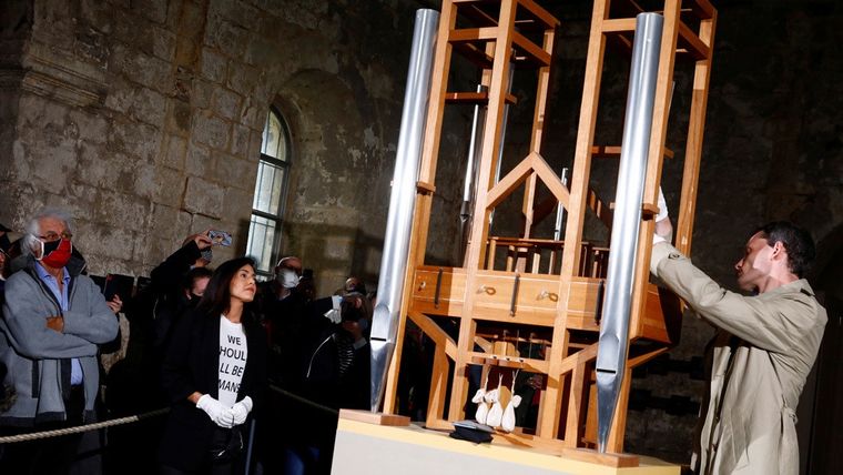 Momento del primer cambio de nota en siete años, en Halberstadt, Alemania, el 5 de septiembre de 2020. Foto: RT