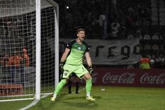cesar rigamonti, el muro del triunfo: penal atajado y figura de gimnasia cesar rigamonti, el muro del triunfo: penal atajado y figura de gimnasia