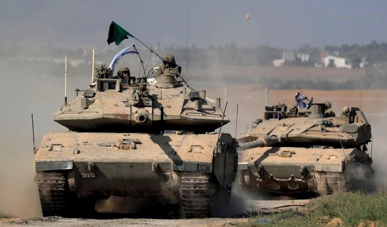 Israel ataca cada vez con mayor ferocidad a la Franja de Gaza. Foto: Efe.