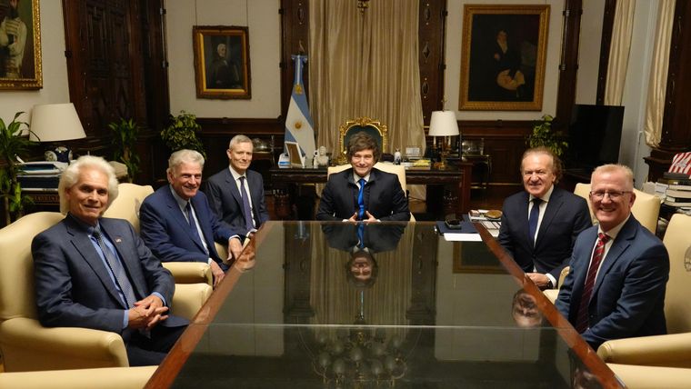 Milei recibió en Casa Rosada al predicador evangelista Franklin Graham Milei recibió en Casa Rosada al predicador evangelista Franklin Graham