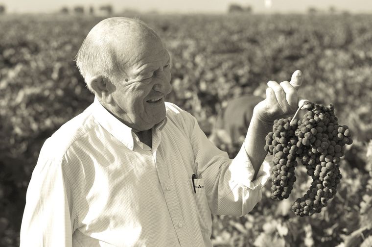 Alejandro Fernández.