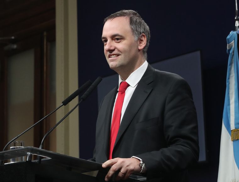 Adorni festejó el triunfo político del oficialismo en el Senado Foto: Prensa Gobierno