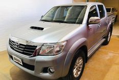 el usado del dia: toyota hilux 2015