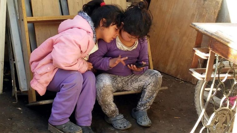 La pesada herencia de Alberto Fernández incluye una indigencia infantil del 18,9% Foto: MDZ