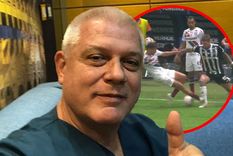 El médico de Boca se quejó por la falta en el Atlético Mineiro-Fluminense Foto: Captura El médico de Boca se quejó por la falta en el Atlético Mineiro-Fluminense Foto: Captura