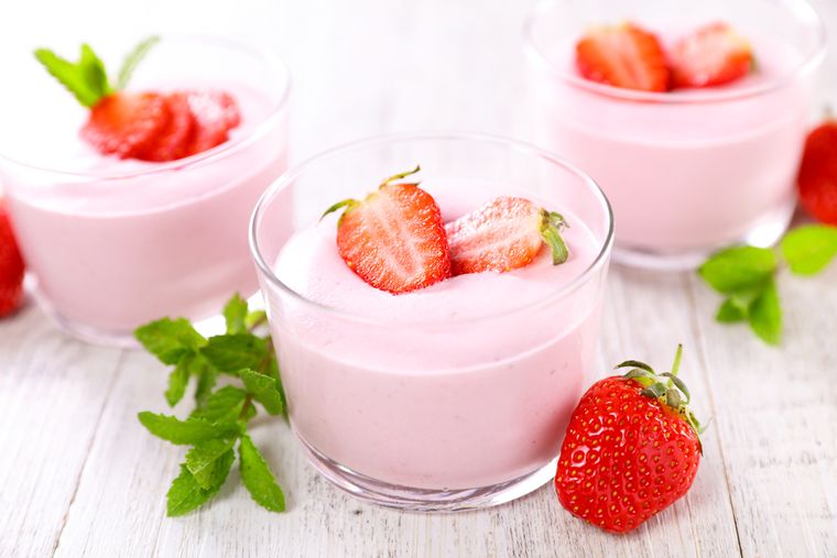 La mejor receta de mousse de frutilla: dulce, suave y natural.