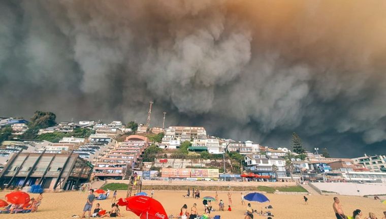 La catástrofe que invade el territorio chileno Foto: Gentileza Ricardo Arrambide