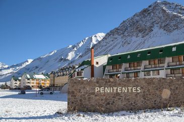 Invierno para disfrutar: cuánto cuesta un día de esquí en Los Penitentes y Los Puquios Invierno para disfrutar: cuánto cuesta un día de esquí en Los Penitentes y Los Puquios