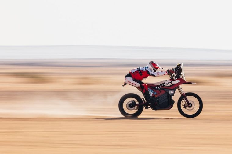 Benjamín Pascual se impuso en la Etapa 9 de Dakar Future Mission 1000. Benjamín Pascual se impuso en la Etapa 9 de Dakar Future Mission 1000.