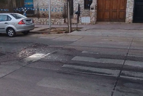 Vecinos de Dorrego estallaron por el estado de las calles. Vecinos de Dorrego estallaron por el estado de las calles.