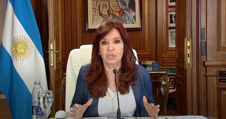 Cristina Fernández de Kirchner durante su descargo tras ser condenada. Foto: Captura de pantalla