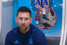 Messi y sus ojotas de Boca, furor en las redes sociales Foto: TV Pública