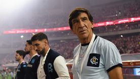 Gustavo Costas tomó una decisión tras la oferta de la dirigencia de Racing de renovarle el contrato por tres años.